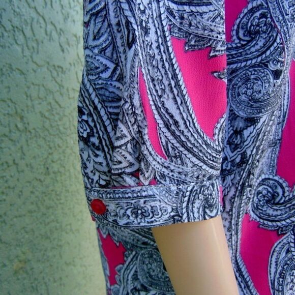 EUC INVESTMENTS Black, White & Pink  Paisley Violated Long Sleeve Shirt Petite S - Picture 6 of 15